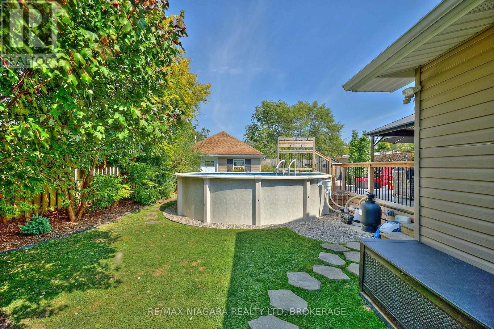 334 Leask Avenue, Fort Erie, Ontario  L2A 4L4 - Photo 7 - X12452012