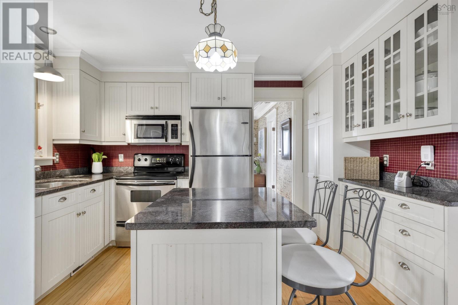 271 Montague Street, Lunenburg, Nova Scotia  B0J 2C0 - Photo 12 - 202514658