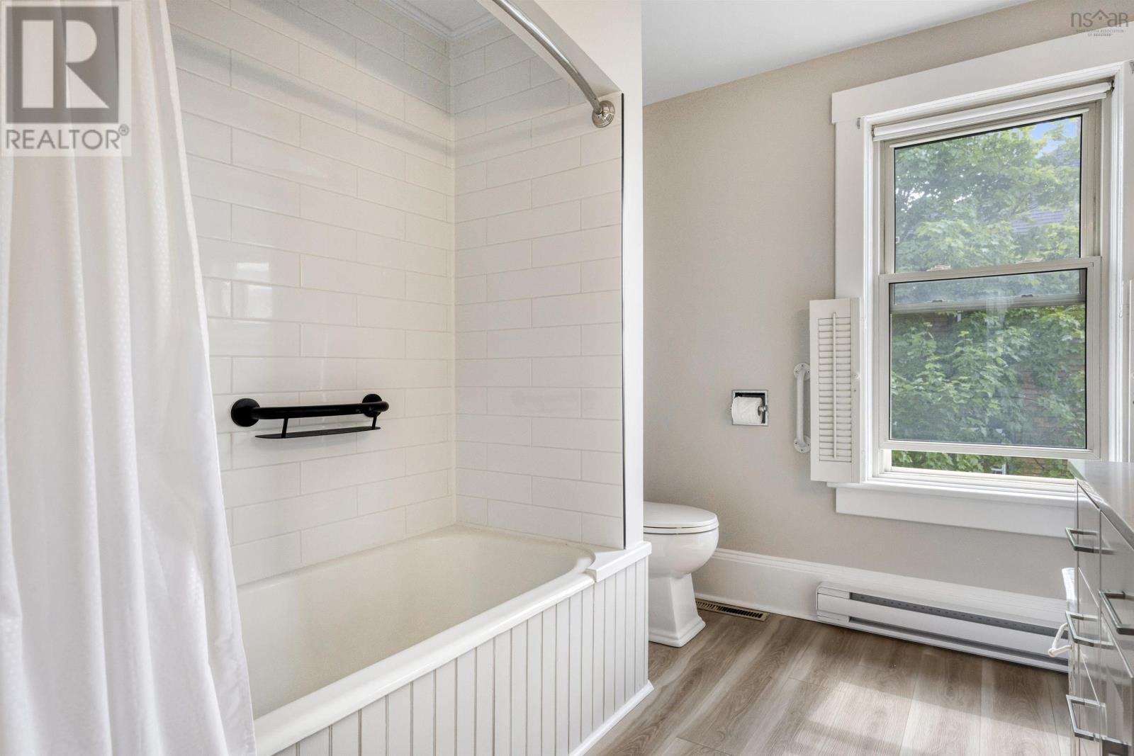 271 Montague Street, Lunenburg, Nova Scotia  B0J 2C0 - Photo 23 - 202514658