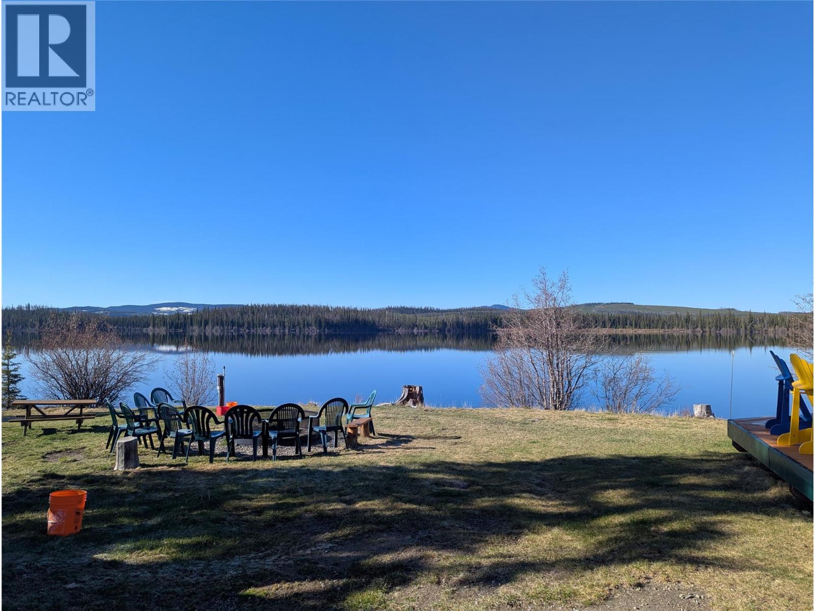 Cabin #20 Hatheume Lake Resort Lot# 5835 Peachland Photo 3