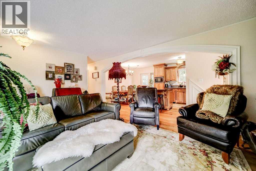 5307 62 Avenue, Taber, Alberta  T1G 1J8 - Photo 11 - A2254203