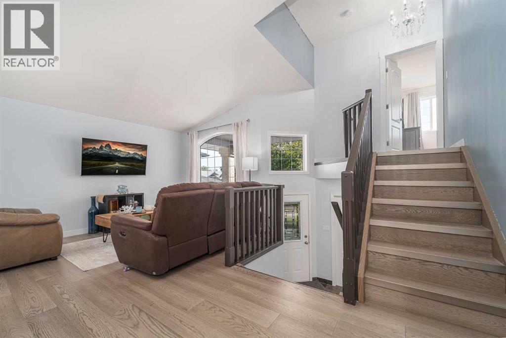 14 Heritage Circle W, Lethbridge, Alberta  T1K 7M8 - Photo 15 - A2266549