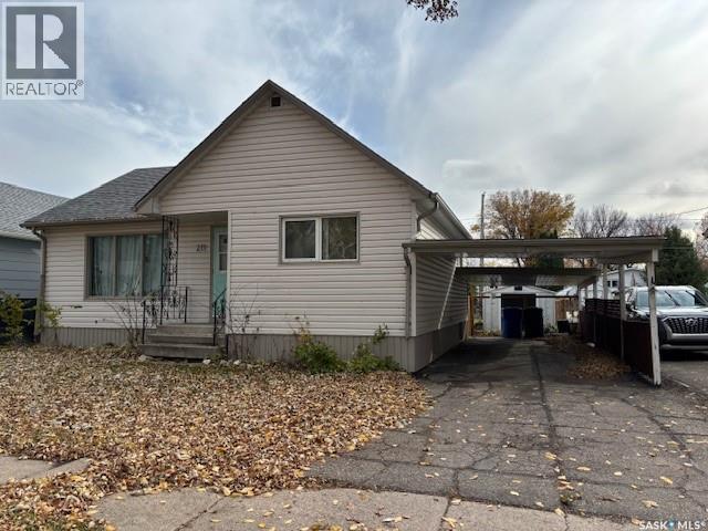 211 Canora AVENUE, canora, Saskatchewan