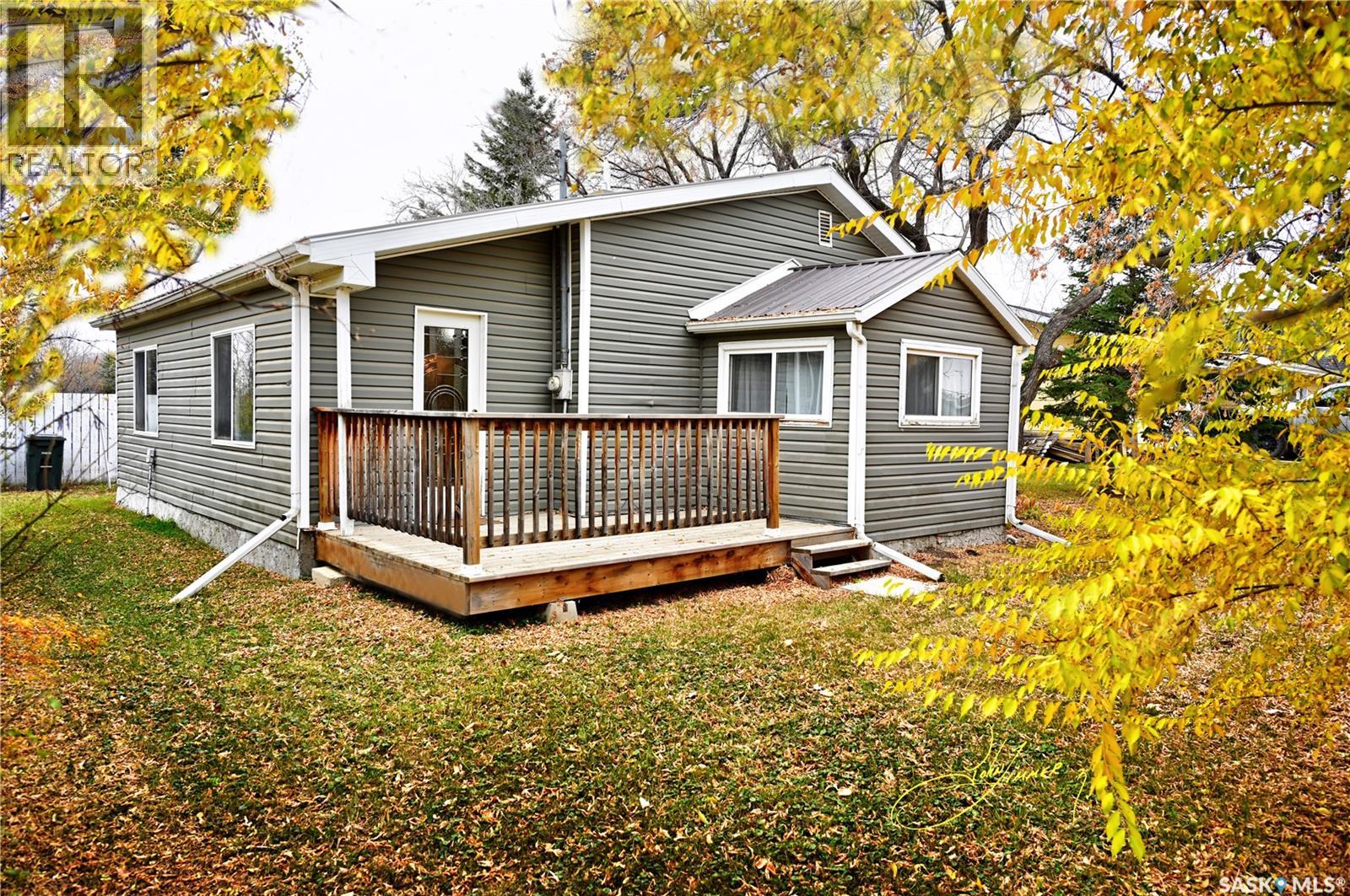 301 Broadway STREET, Borden, Saskatchewan