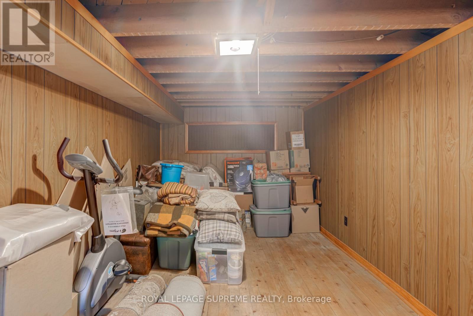 152 Parkhurst Boulevard, Toronto, Ontario  M4G 2E7 - Photo 29 - C12481269