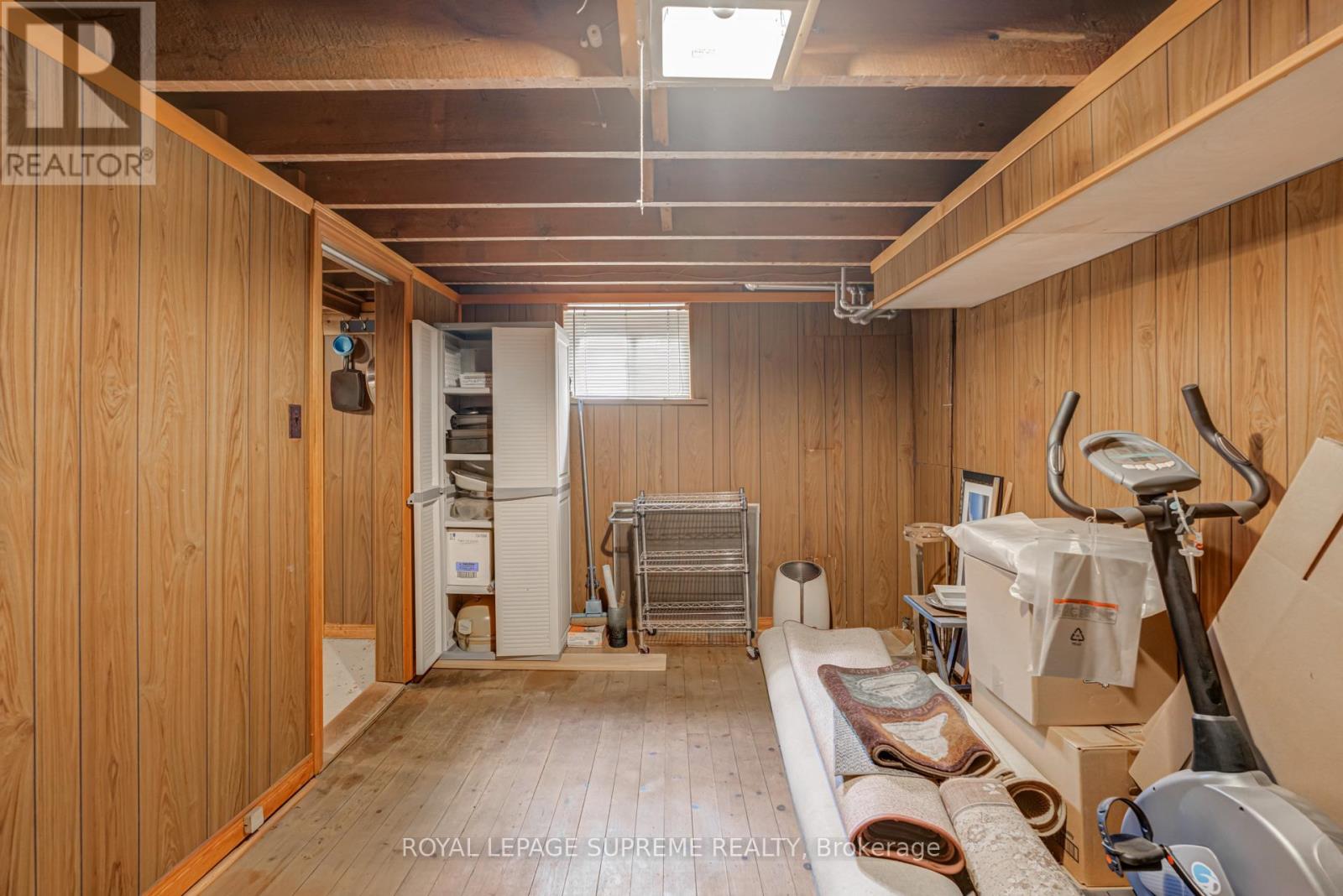 152 Parkhurst Boulevard, Toronto, Ontario  M4G 2E7 - Photo 30 - C12481269