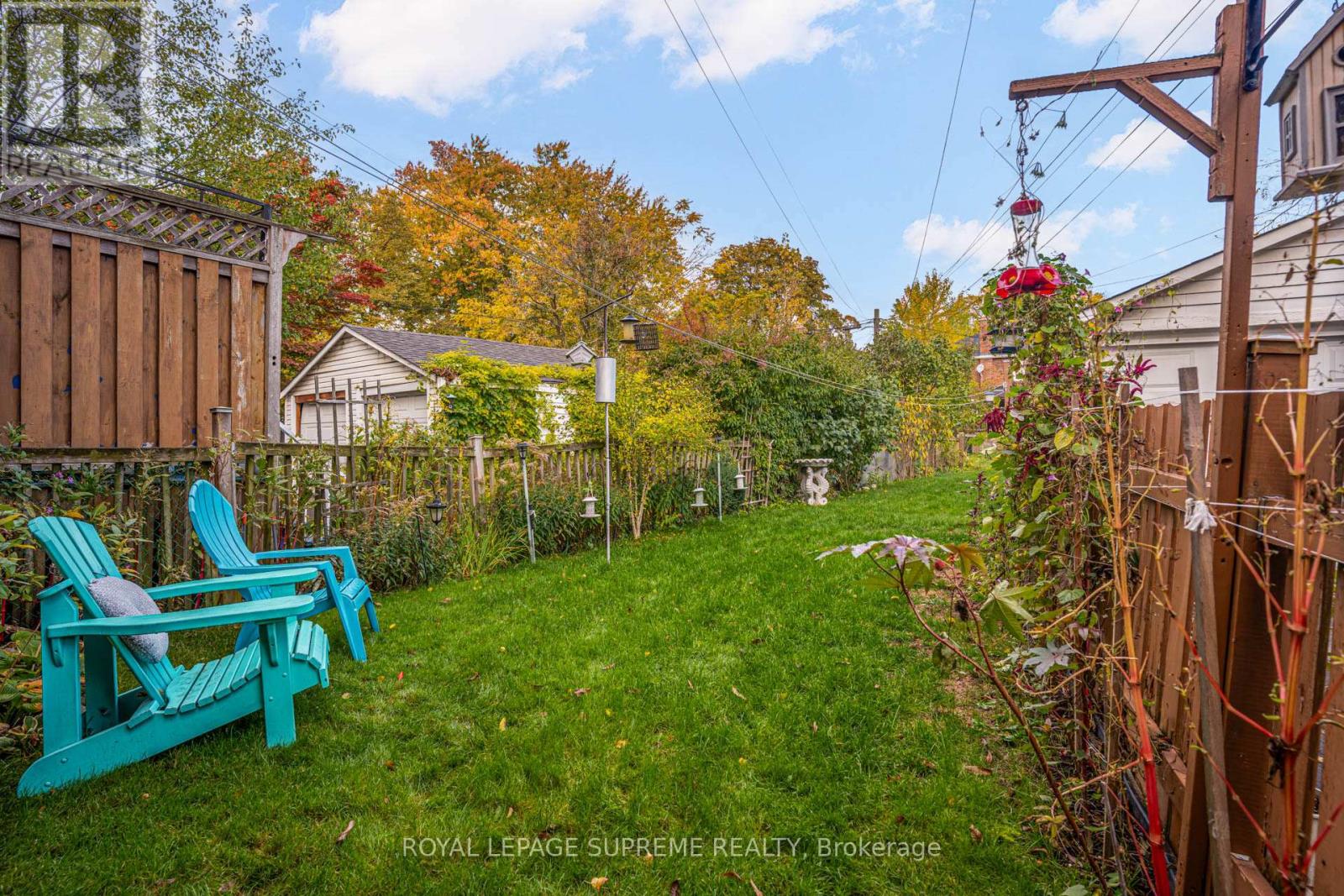 152 Parkhurst Boulevard, Toronto, Ontario  M4G 2E7 - Photo 39 - C12481269