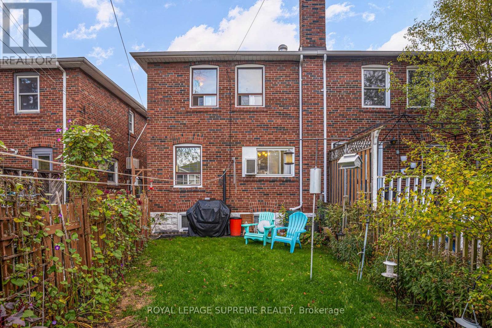 152 Parkhurst Boulevard, Toronto, Ontario  M4G 2E7 - Photo 44 - C12481269