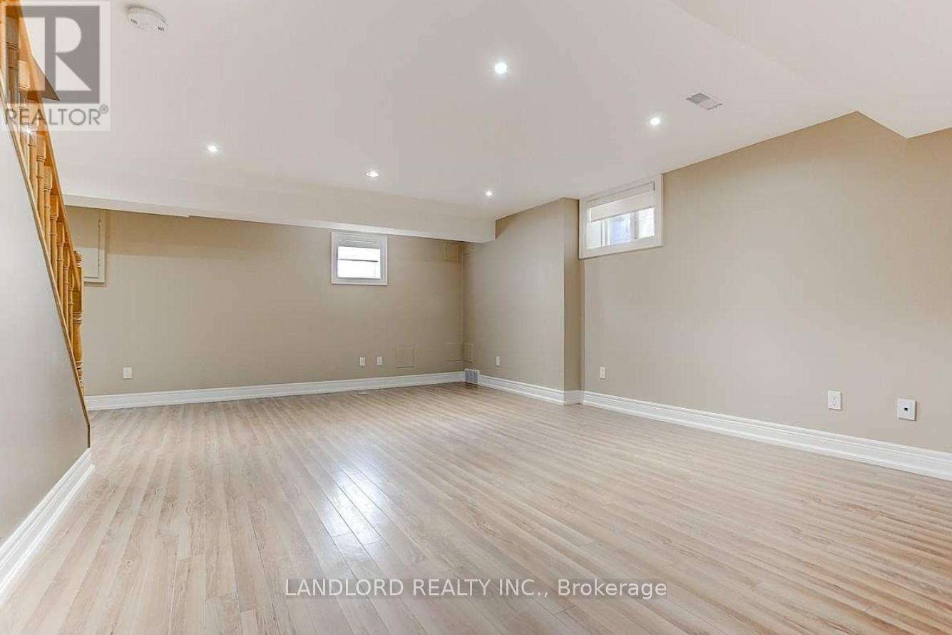 34 Jesmond Avenue, Toronto, Ontario  M6E 1V5 - Photo 29 - C12481280