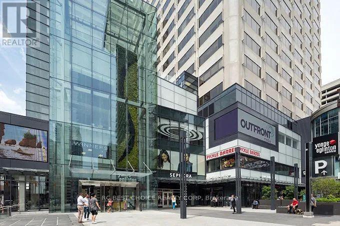 C029 - 2300 Yonge Street, Toronto, Ontario  M4P 1E4 - Photo 6 - C12481341