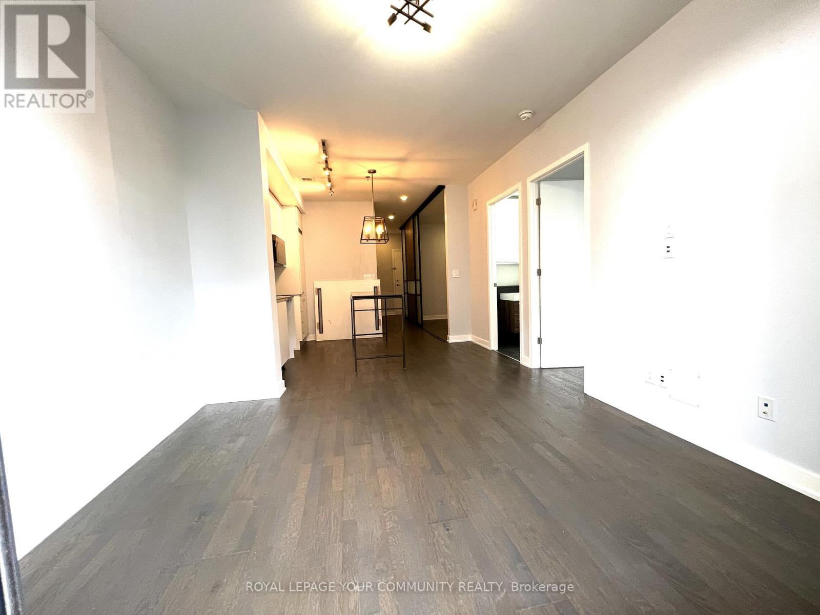 1105 - 8 Dovercourt Road, Toronto, Ontario  M6J 0B6 - Photo 6 - C12481016