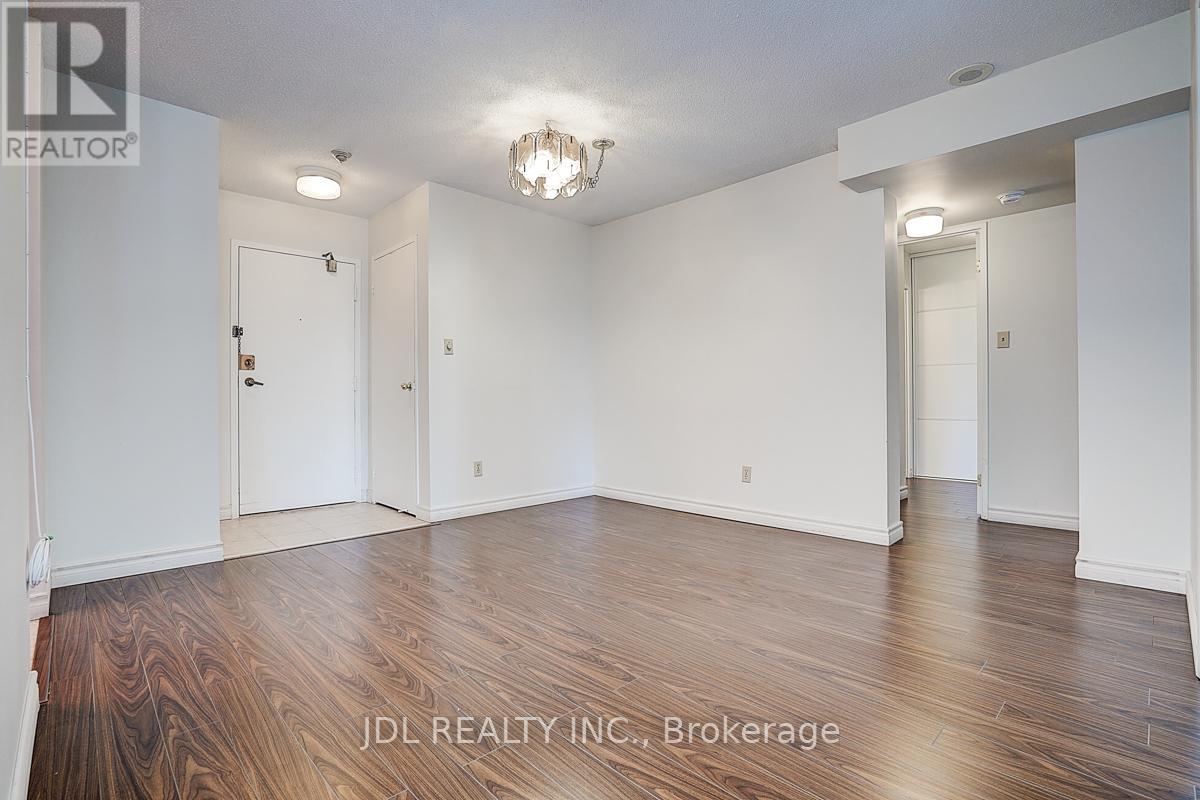 636 - 25 Bamburgh Circle, Toronto, Ontario  M1W 3W2 - Photo 4 - E12481250