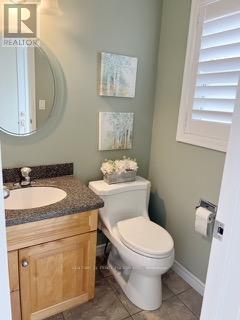 14 Greenfield Crescent, Whitby, Ontario  L1N 7G3 - Photo 11 - E12481267
