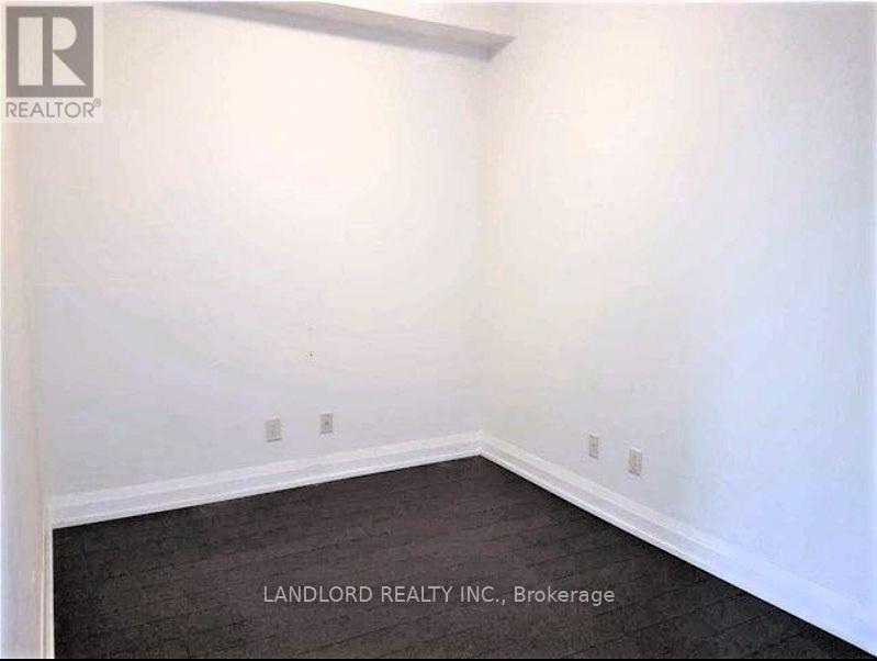 210 - 3520 Danforth Avenue, Toronto, Ontario  M1L 1E5 - Photo 3 - E12481277