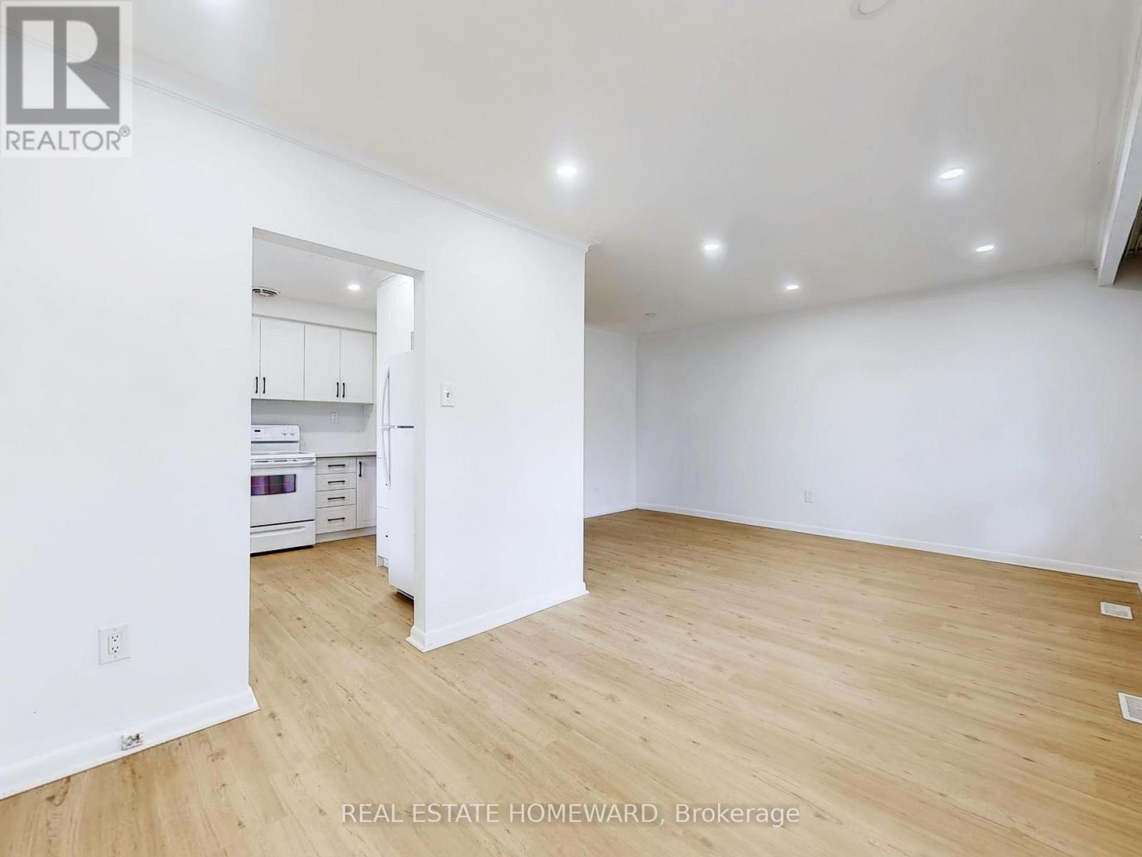 4 Porchester Drive, Toronto, Ontario  M1J 2R3 - Photo 10 - E12481299