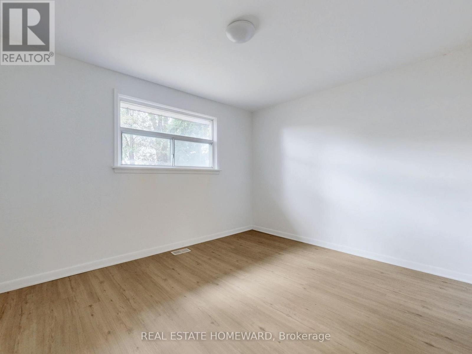 4 Porchester Drive, Toronto, Ontario  M1J 2R3 - Photo 15 - E12481299