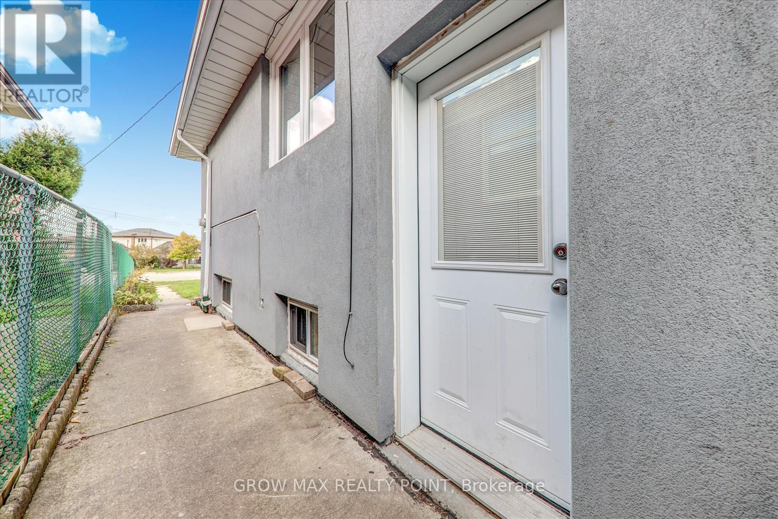 184 Canlish Road N, Toronto, Ontario  M1P 1T2 - Photo 38 - E12481323