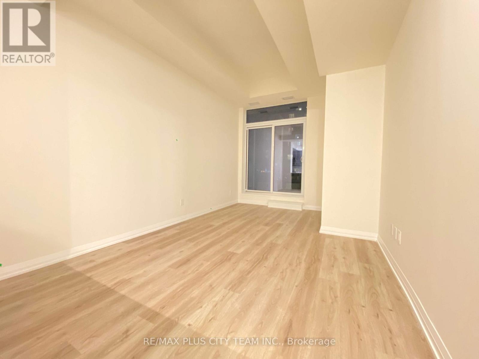 902 - 3260 Sheppard Avenue E, Toronto, Ontario  M1T 3K3 - Photo 3 - E12481355