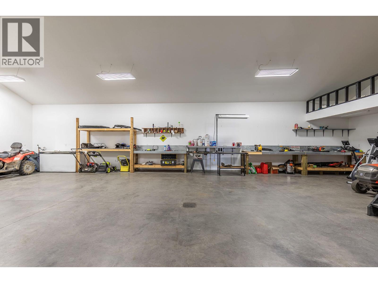 5575 Highway 6 Highway, Coldstream, British Columbia  V1T 3E2 - Photo 84 - 10366706
