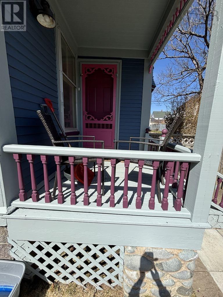 67 Cliff Street, Yarmouth, Nova Scotia  B5A 3J1 - Photo 16 - 202509266