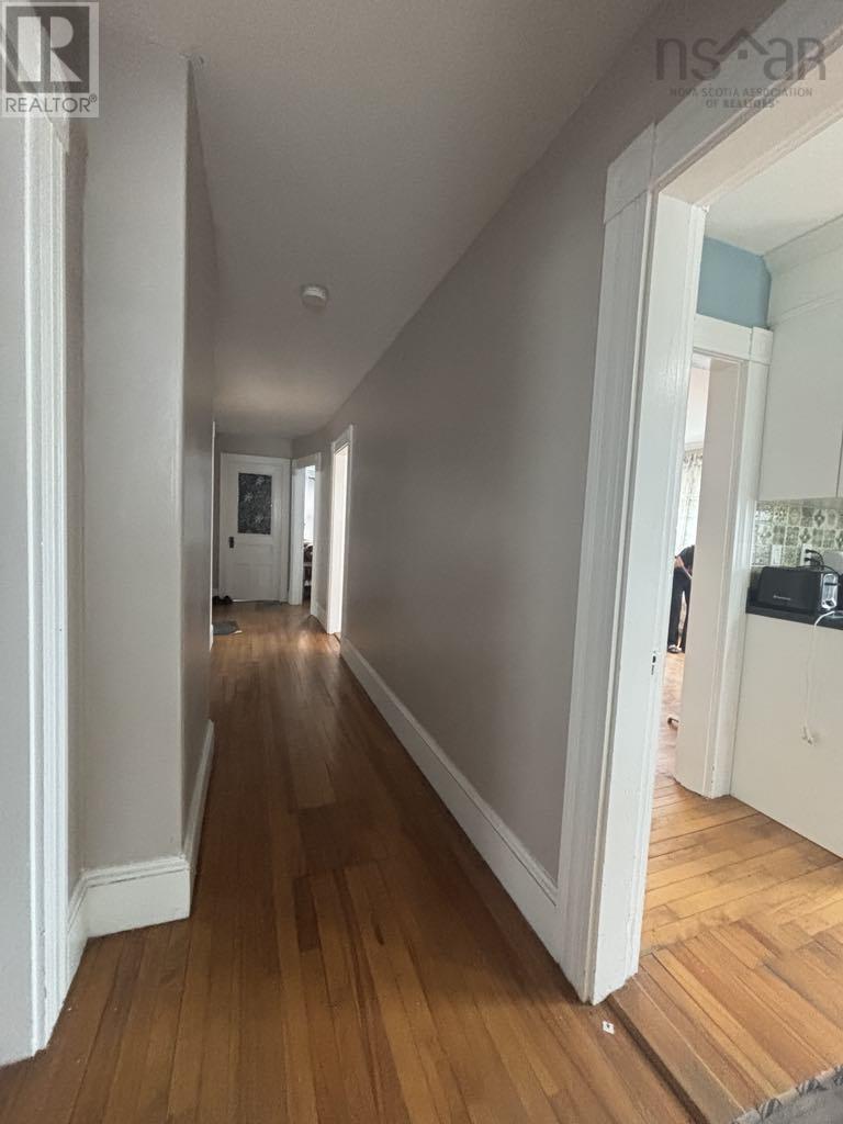 67 Cliff Street, Yarmouth, Nova Scotia  B5A 3J1 - Photo 8 - 202509266