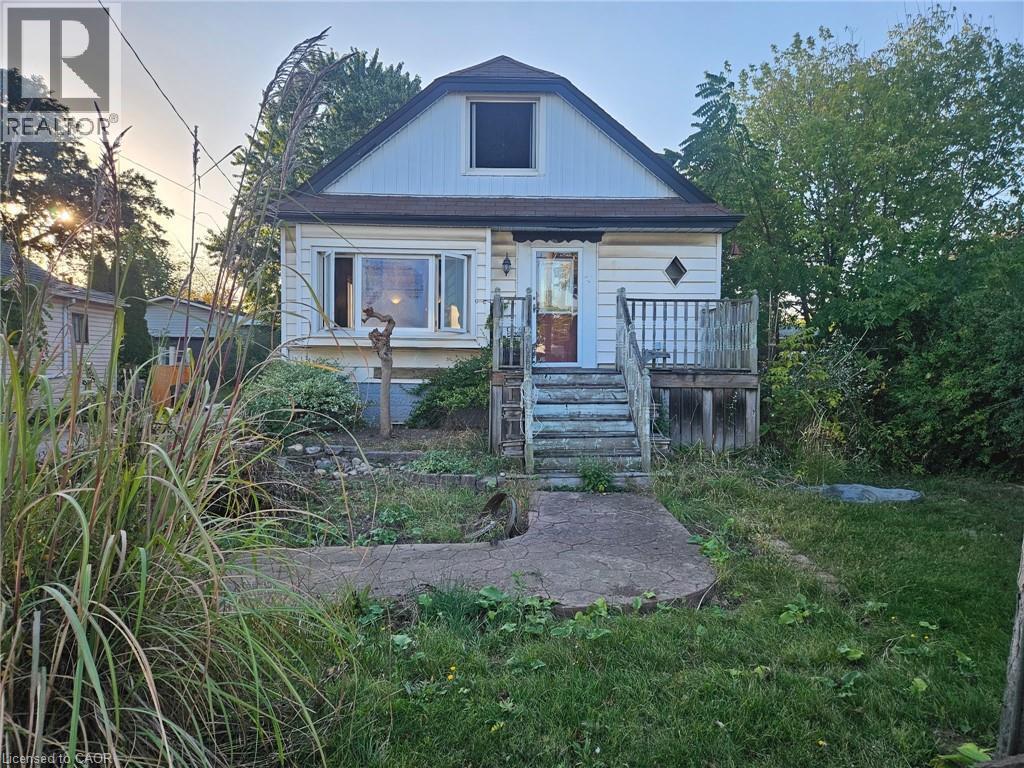 543 WATERLOO Street, Hamilton, Ontario