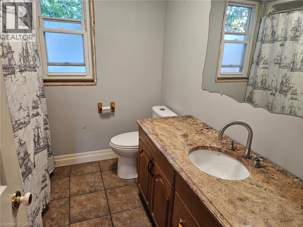 543 Waterloo Street, Hamilton, Ontario  L8H 6V6 - Photo 7 - 40743610