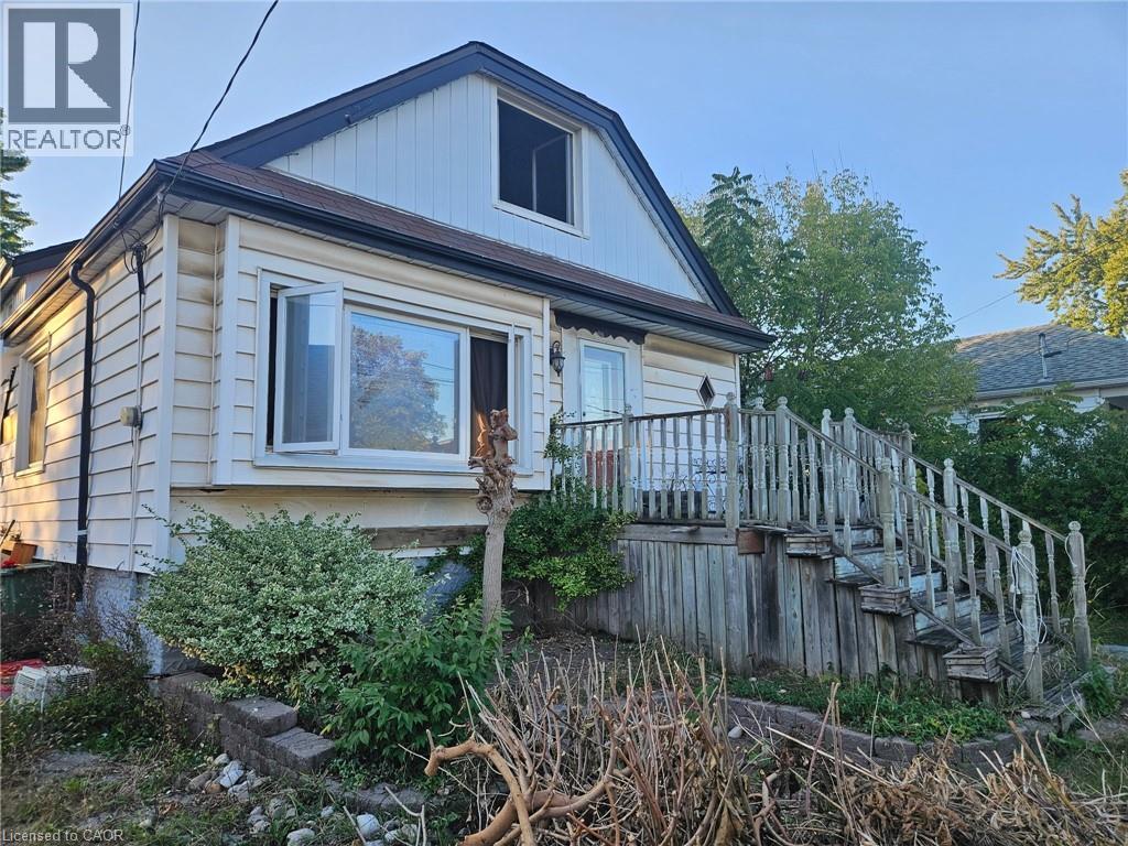 Property at 543 WATERLOO Street image 2