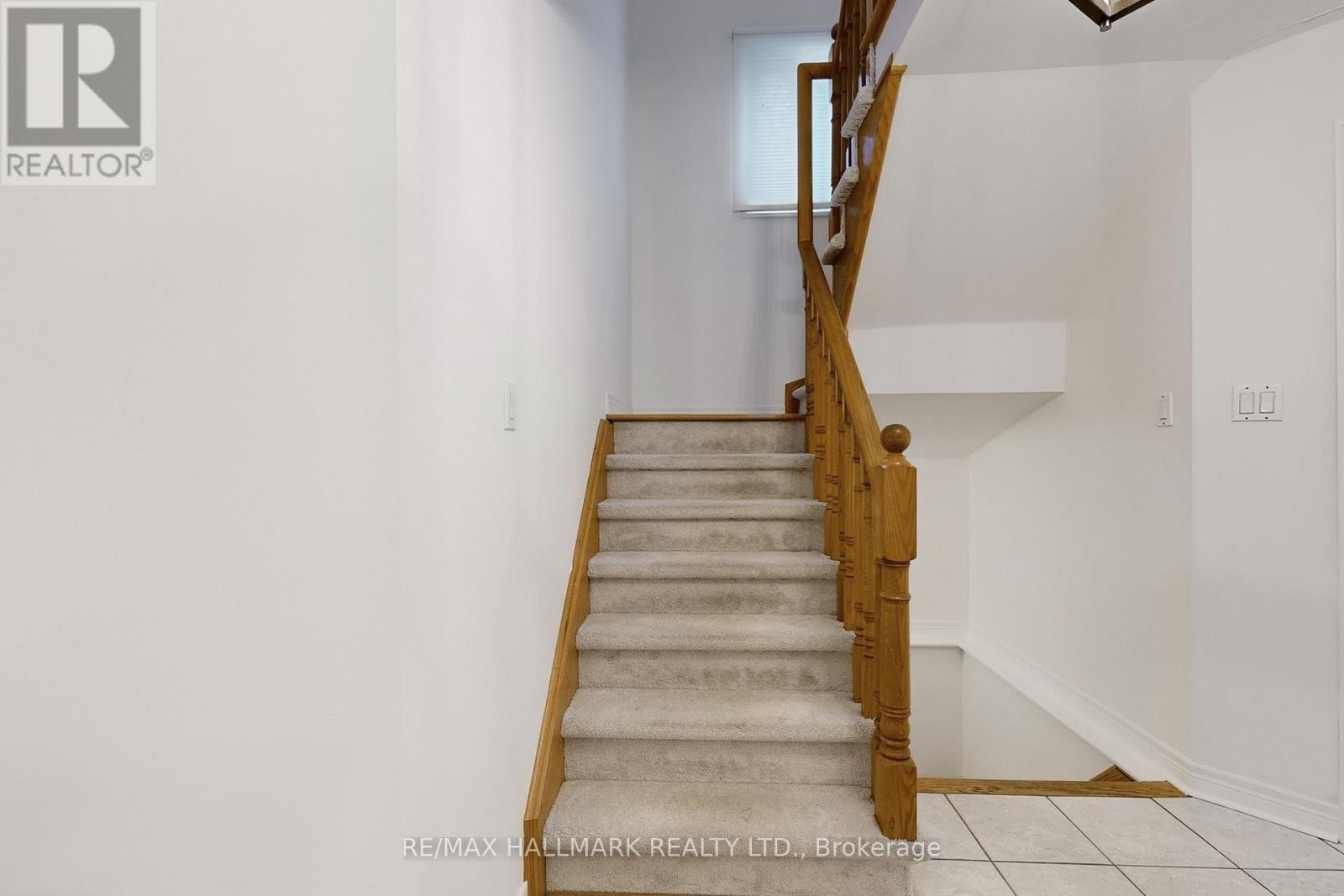 148 Fairwood Drive, Georgina, Ontario  L4P 3Y2 - Photo 22 - N12481291