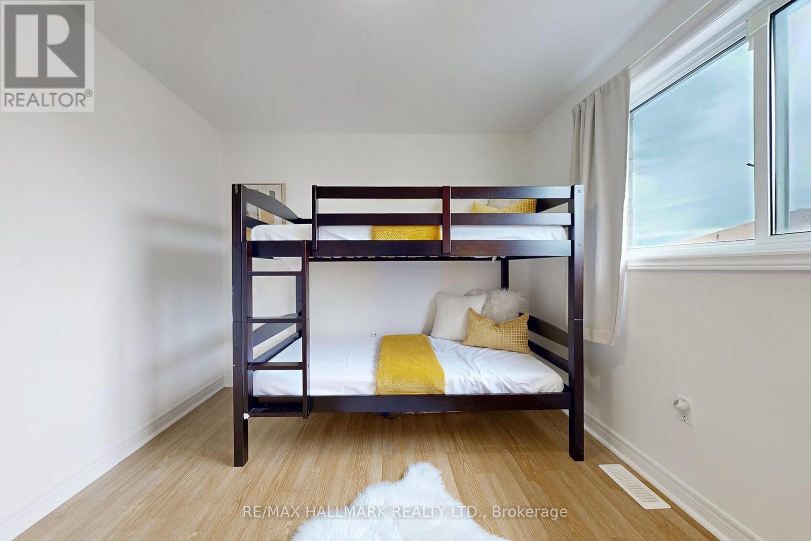 148 Fairwood Drive, Georgina, Ontario  L4P 3Y2 - Photo 32 - N12481291