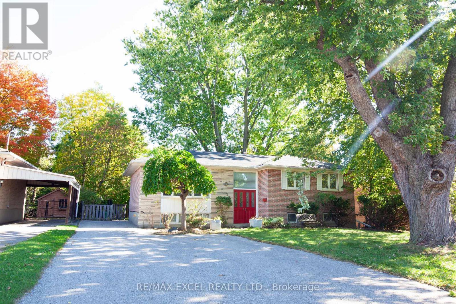 33 ALANADALE AVENUE, Markham, Ontario