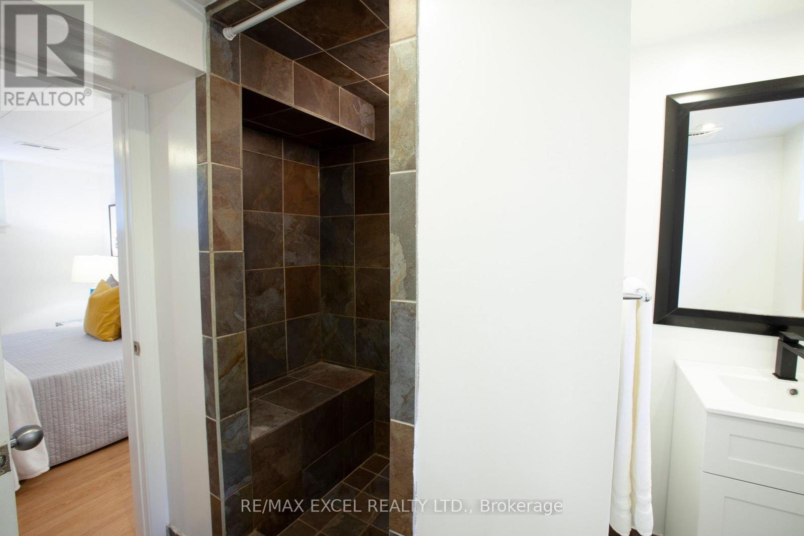 33 Alanadale Avenue, Markham, Ontario  L3P 1S4 - Photo 24 - N12481304