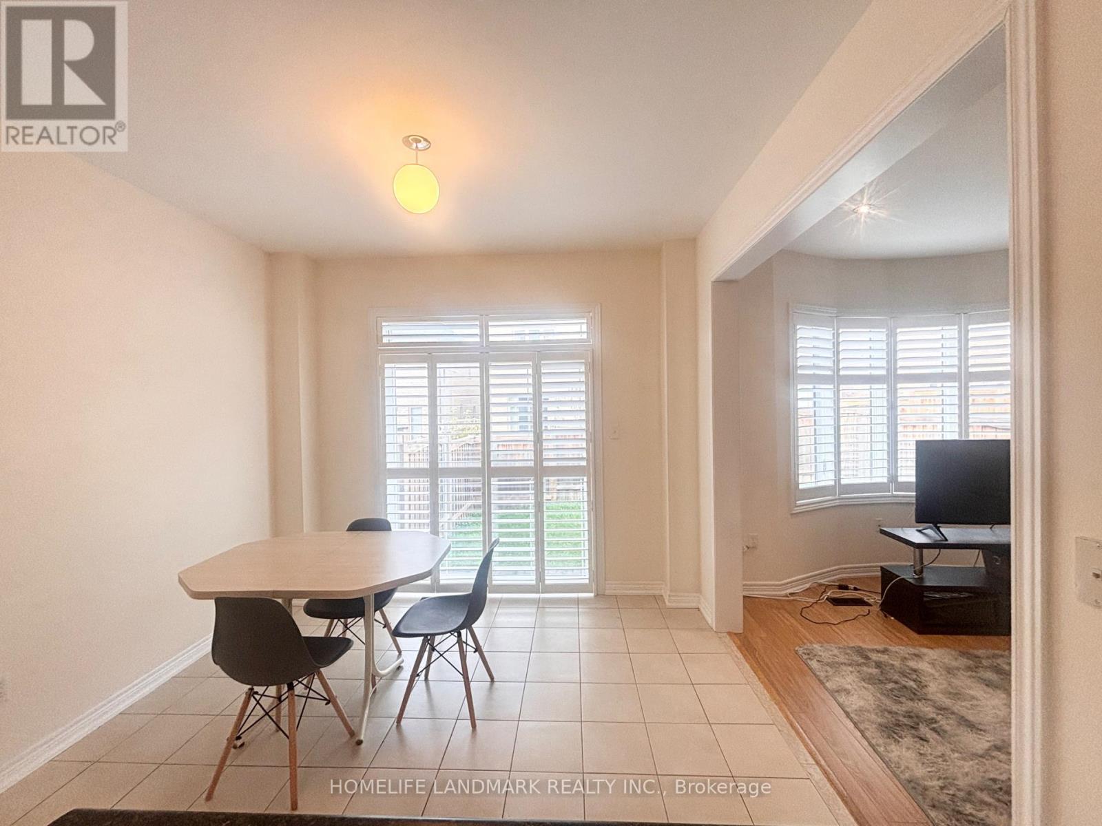 12 Hua Du Avenue, Markham, Ontario  L6C 0T2 - Photo 14 - N12481342