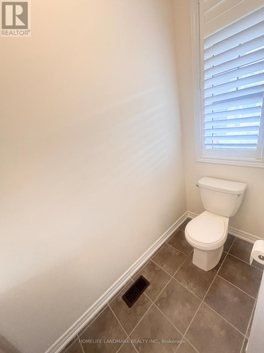 12 Hua Du Avenue, Markham, Ontario  L6C 0T2 - Photo 8 - N12481342