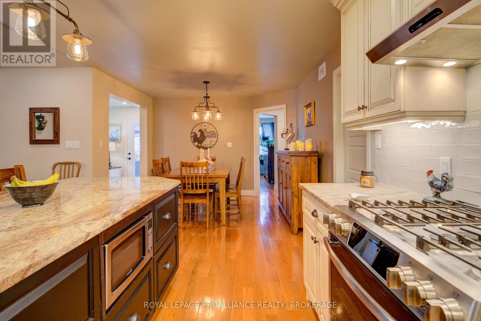 1086 Prince Street, Lansdowne Village, Ontario  K0E 1L0 - Photo 24 - X12481385