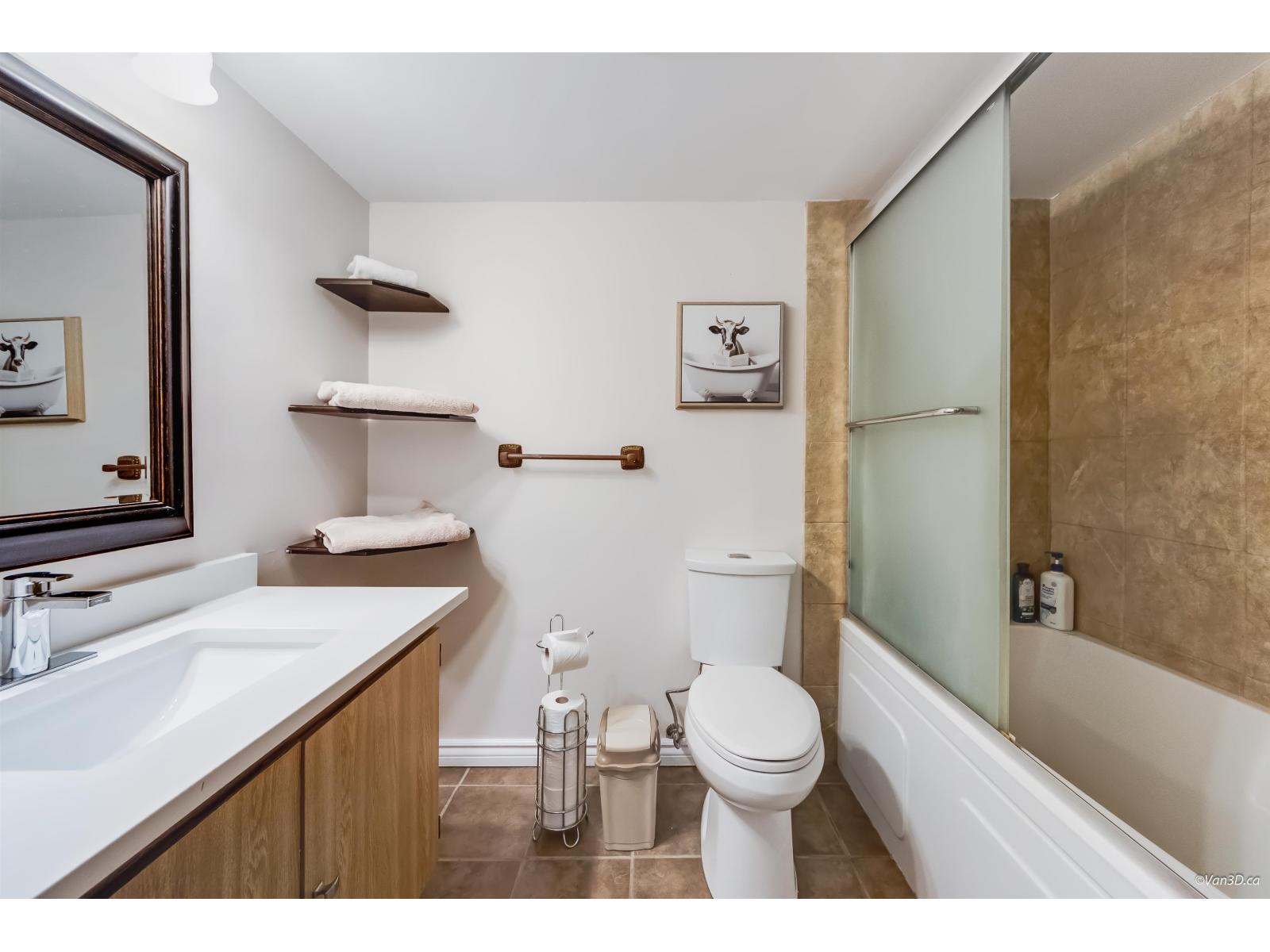 205 7162 133a Street, Surrey, British Columbia  V3W 7Z9 - Photo 12 - R3061299