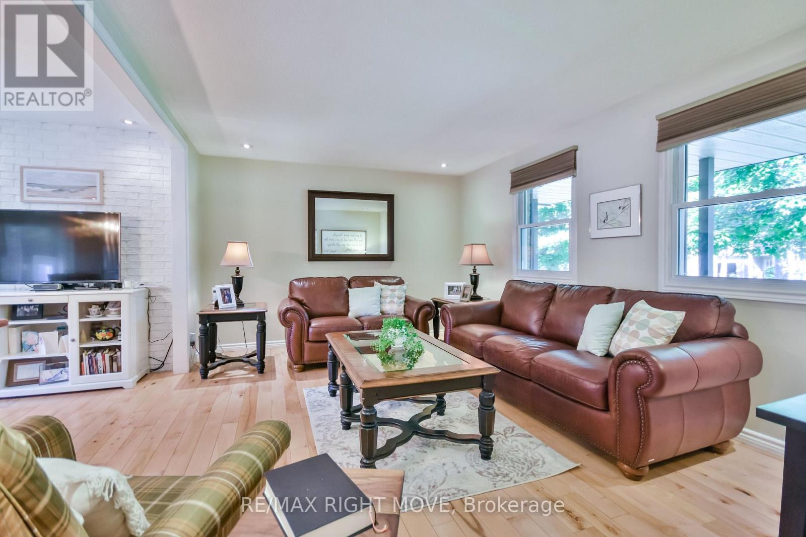 2009 Marchmont Road, Severn (Marchmont), Ontario  L3V 0V6 - Photo 12 - S12481362