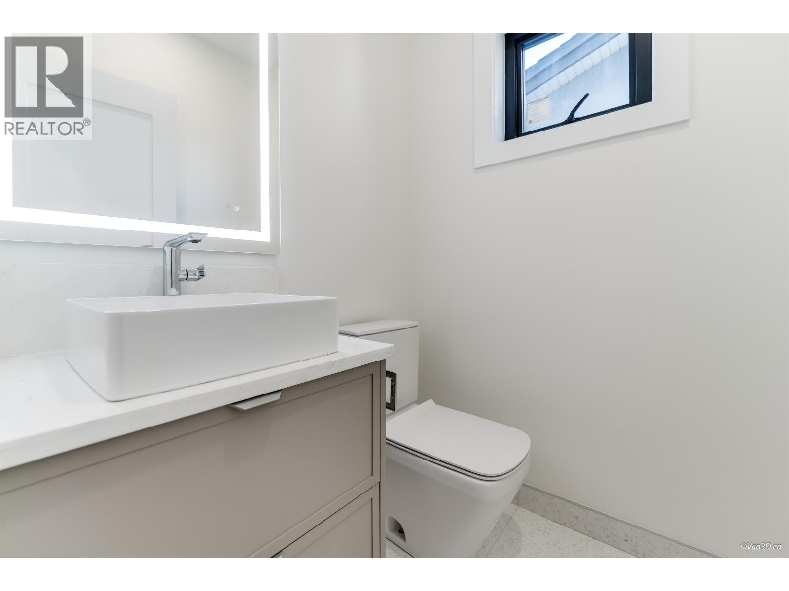 5852 Forglen Drive, Burnaby, British Columbia  V5H 3L3 - Photo 27 - R3061677