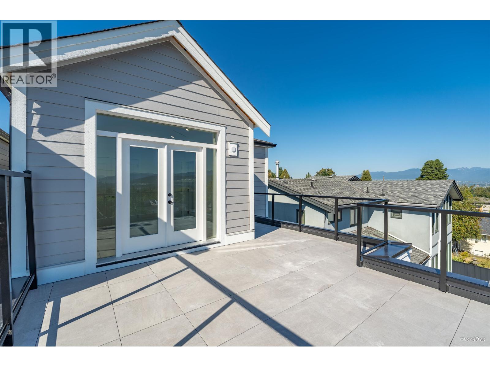 5852 Forglen Drive, Burnaby, British Columbia  V5H 3L3 - Photo 25 - R3061677