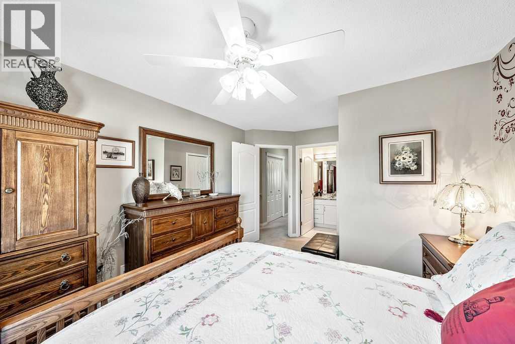 143 Country Hills Gardens Nw, Calgary, Alberta  T3K 5G1 - Photo 15 - A2265848