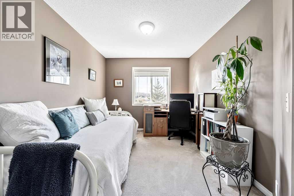 143 Country Hills Gardens Nw, Calgary, Alberta  T3K 5G1 - Photo 19 - A2265848