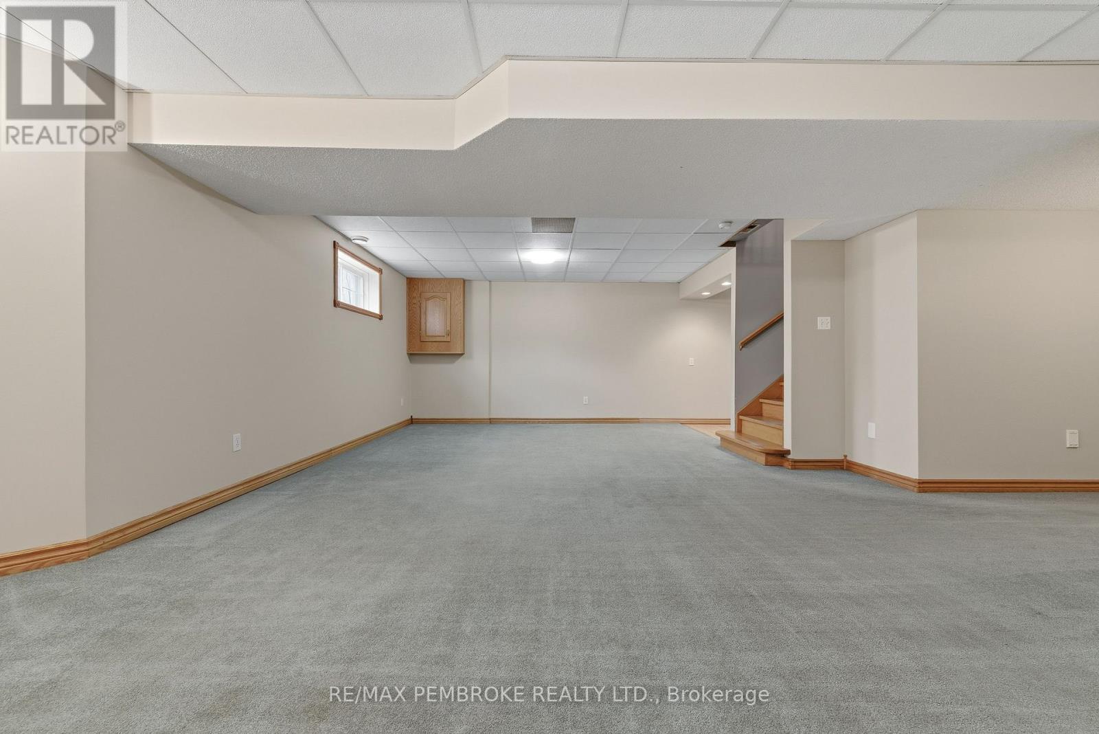 1778 Forest Lea Road, Laurentian Valley, Ontario  K8A 6W6 - Photo 26 - X12481415