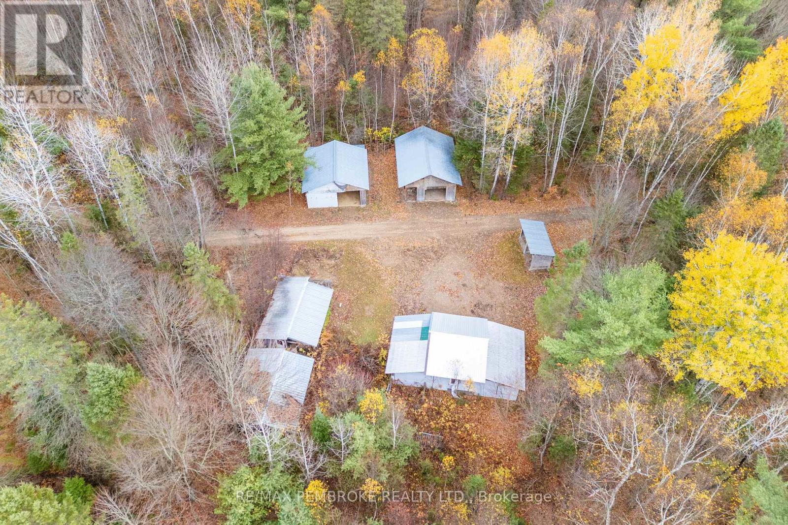 1778 Forest Lea Road, Laurentian Valley, Ontario  K8A 6W6 - Photo 47 - X12481415