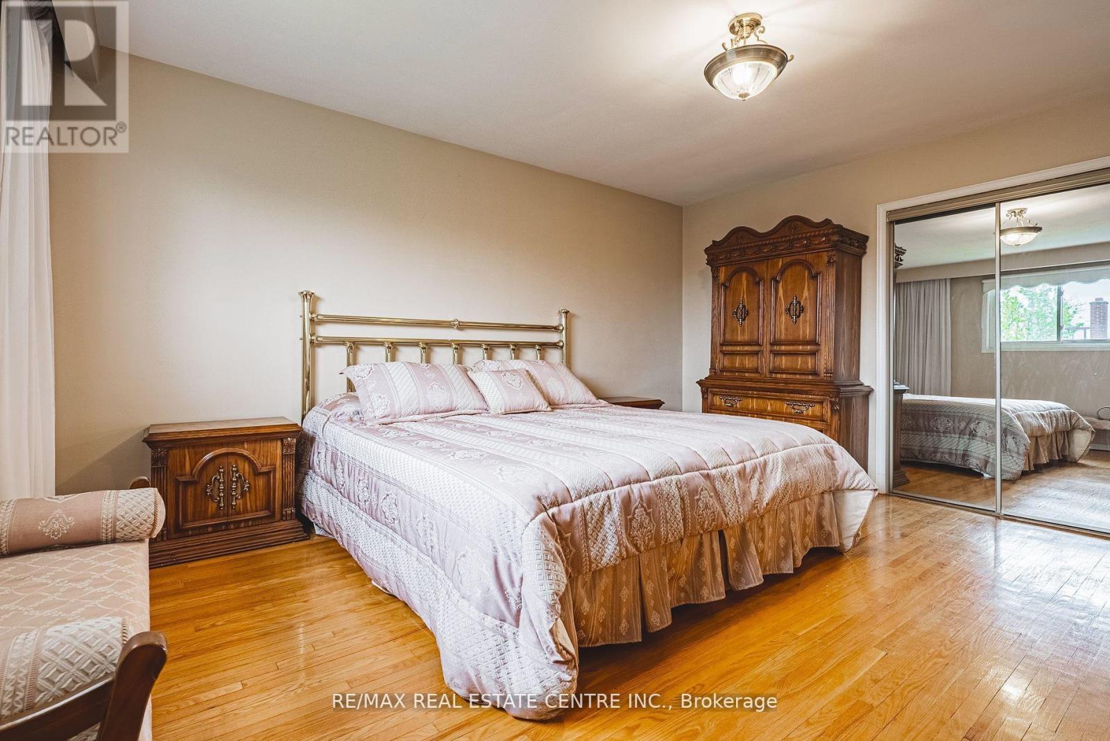 665 Woodbridge Avenue, Vaughan, Ontario  L4L 2T9 - Photo 22 - N12310349