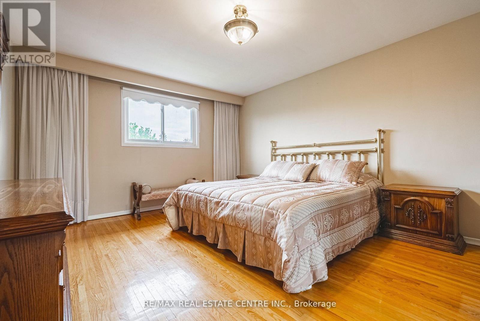 665 Woodbridge Avenue, Vaughan, Ontario  L4L 2T9 - Photo 21 - N12310349