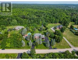 8 DEER RUN CRESCENT, Halton Hills, Ontario