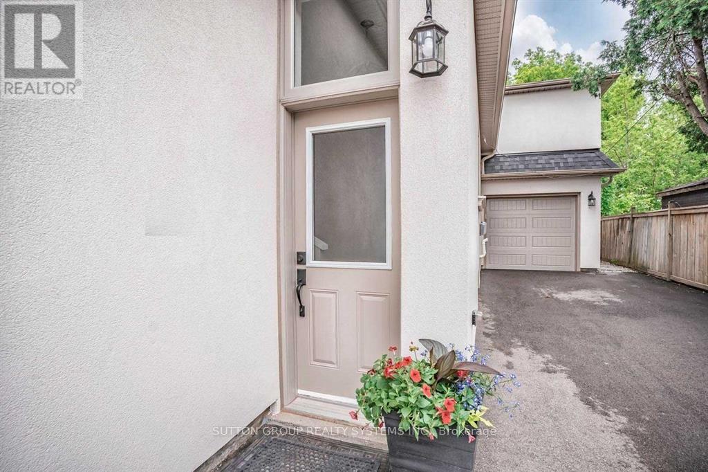 LOWER LEVEL - 115 RANGOON ROAD, Toronto, Ontario