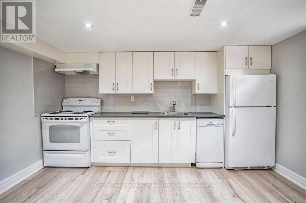 Lower Level - 115 Rangoon Road, Toronto, Ontario  M9C 4P3 - Photo 5 - W12481266