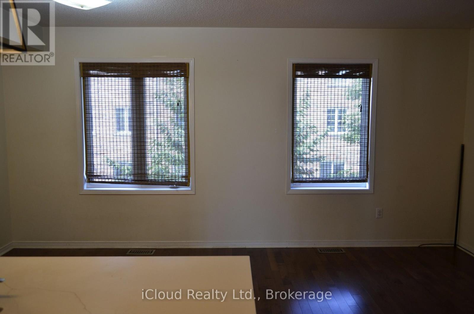 Main/up - 319 Aspendale Crescent, Mississauga, Ontario  L6W 0E7 - Photo 14 - W12481286