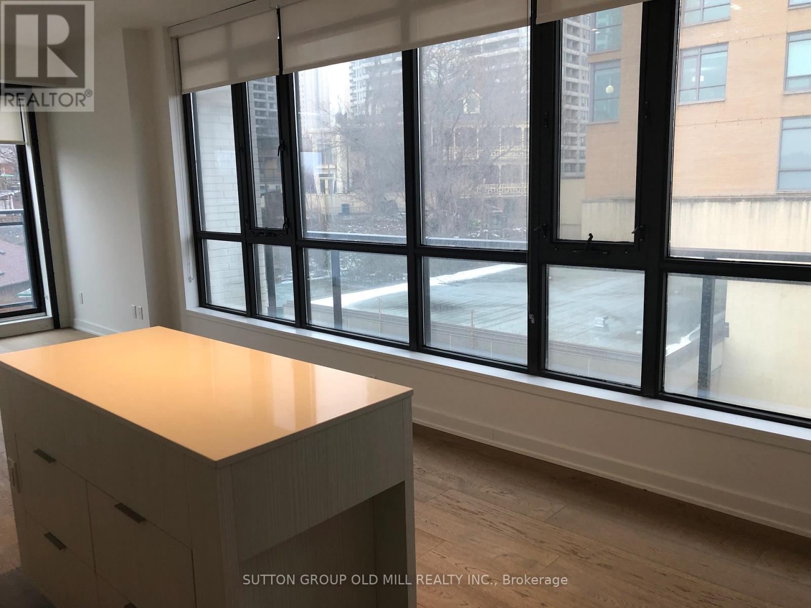 407 - 1990 Bloor Street W, Toronto, Ontario  M6P 3L1 - Photo 8 - W12481330